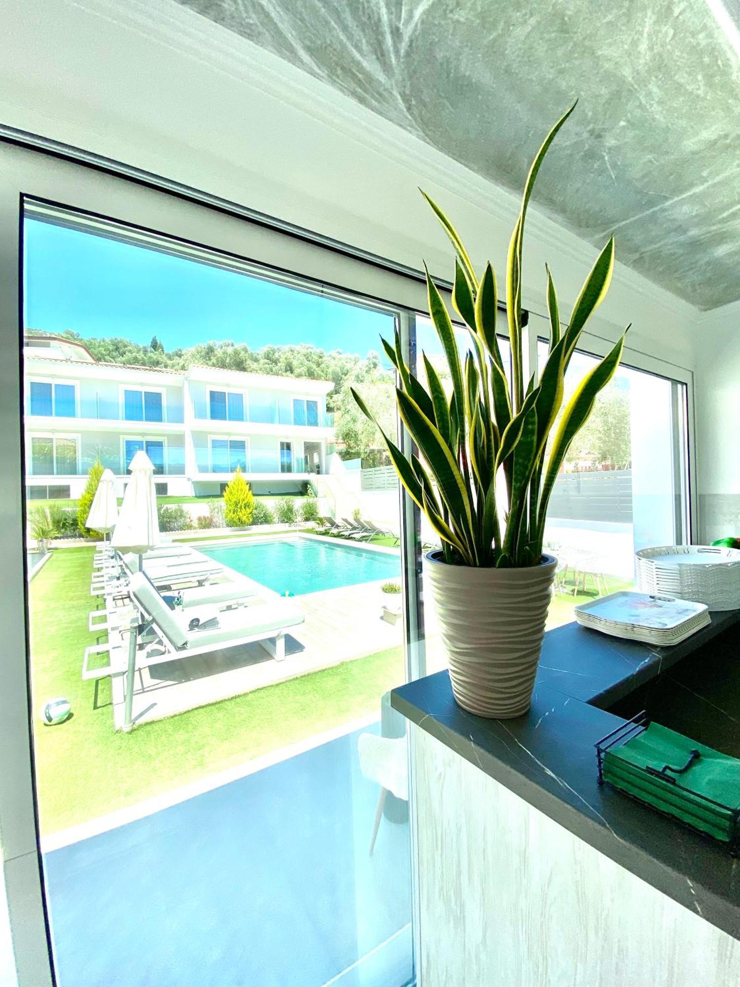 Sueno Suites Parga Luaran gambar
